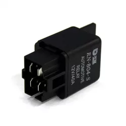 RELÉ 40A 12V Univerzális