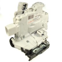   Ajtózár Bal Hátsó Audi A4 A5 Q3 Q5 Q7 TT Vw Touareg 8K0839015